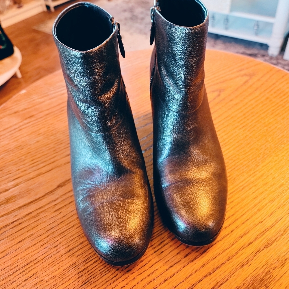 New Cole Haan Nike Air Cassidy Comfortable Bronze Ankle Boots - Picture 4 of 9